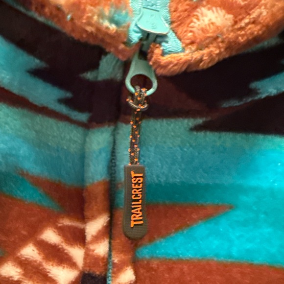 Aztec Patterned Fleece Jacket - Picture 4 of 8